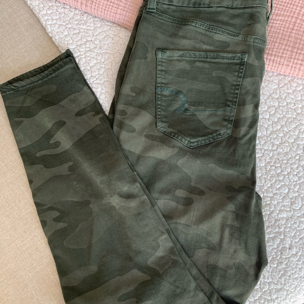 American Eagle Next Level Stretch jeans